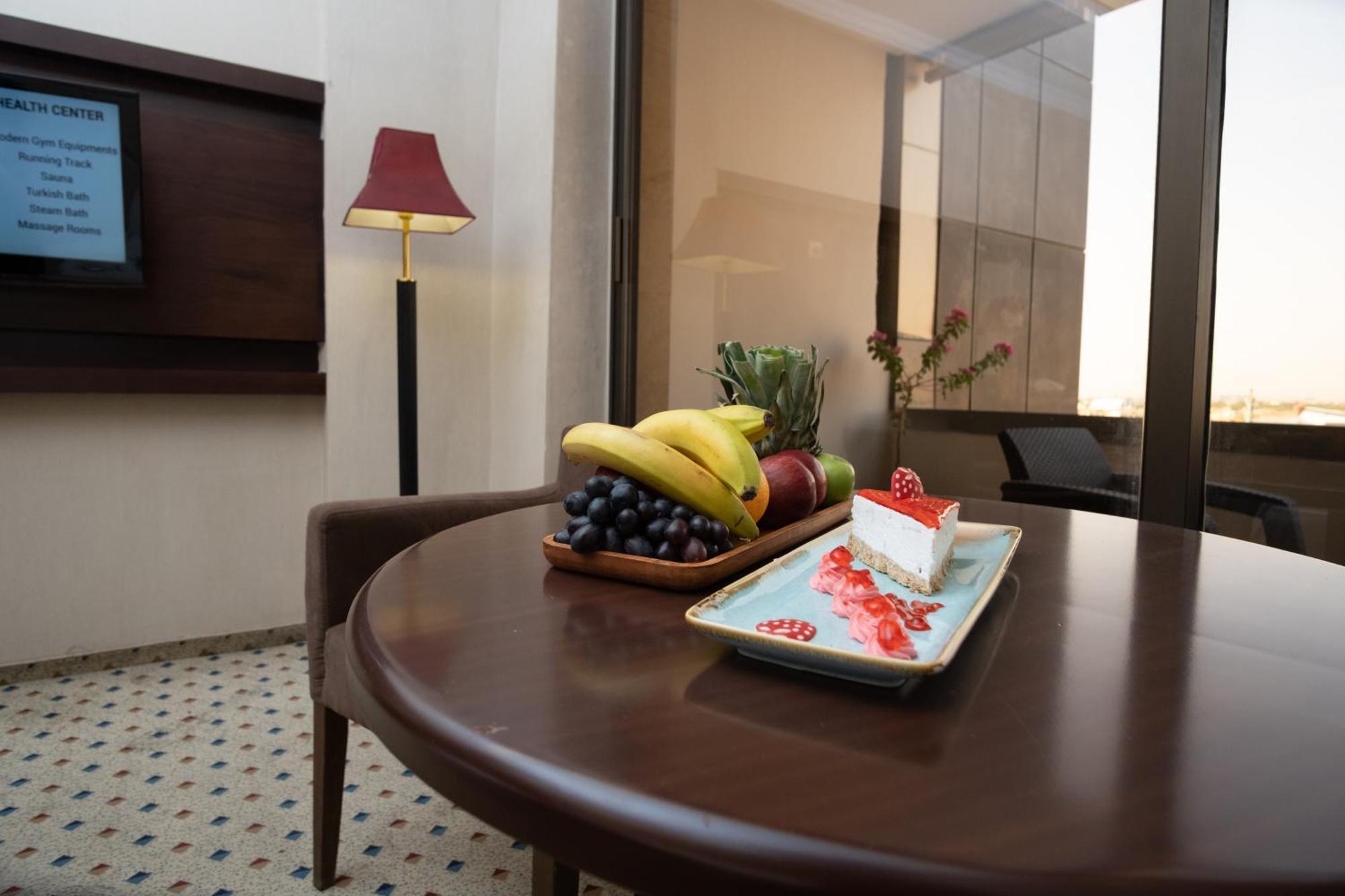 Canyon Hotel Erbil Exterior photo
